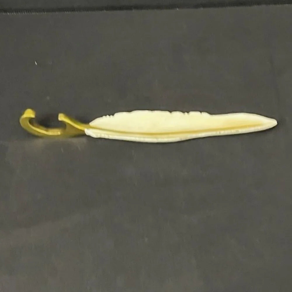 Anthropologie Feather Shaped Bottle Opener Ivory Enamel Brass‎ Toned Barware